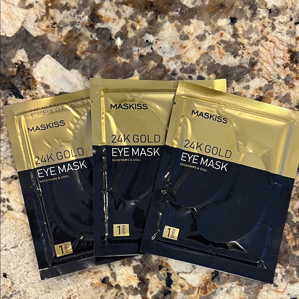24K Gold Eye Mask